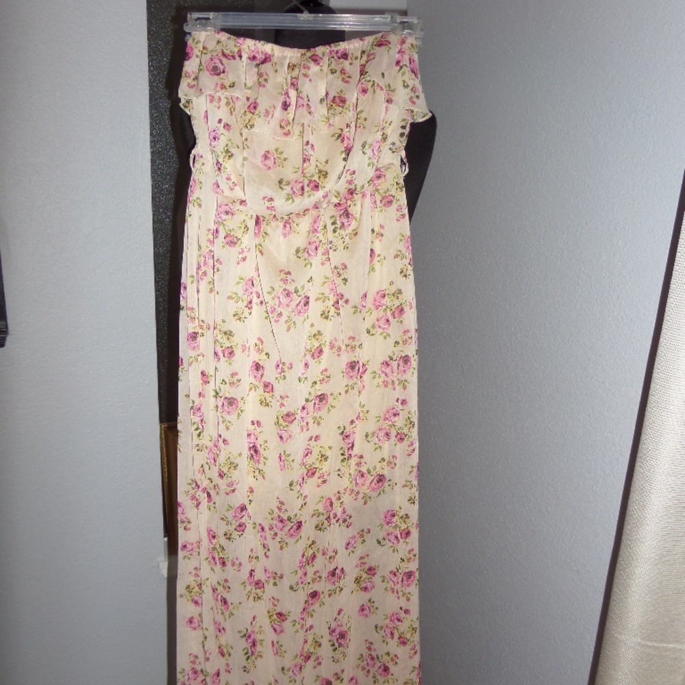 No Boundaries Women's Floral Maxi Dress Size S